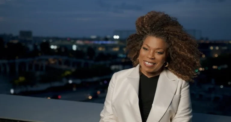 Lorraine Toussaint Storied Career and Nate Bargatze’s Comedy Fortune: An In-Depth Exploration lorraine toussaint