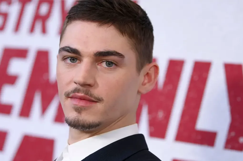 Hero Fiennes Tiffin