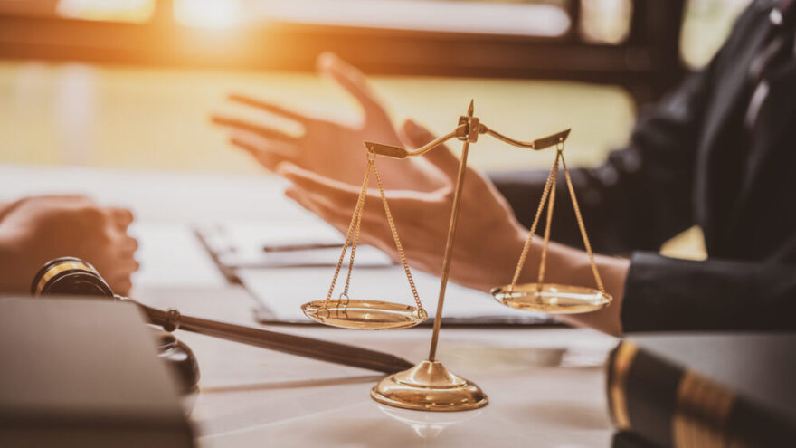 At What Point Do You Need to hire an Attorney? Signs of When You Need Legal Help Attorney
